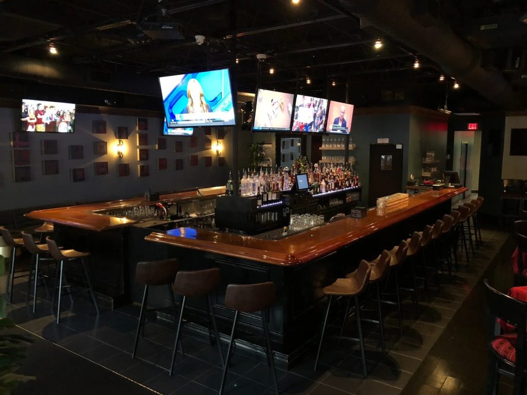 FL's Bar & Lounge — Fort Lauderdale